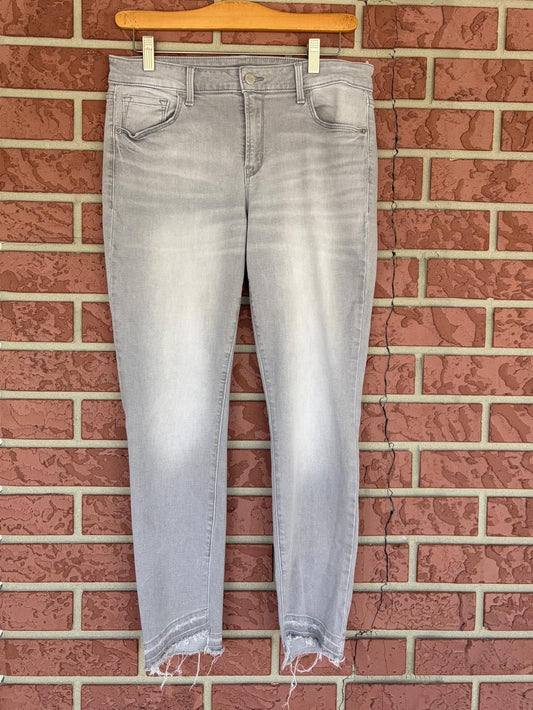 Old Navy skinny jeans ankle
