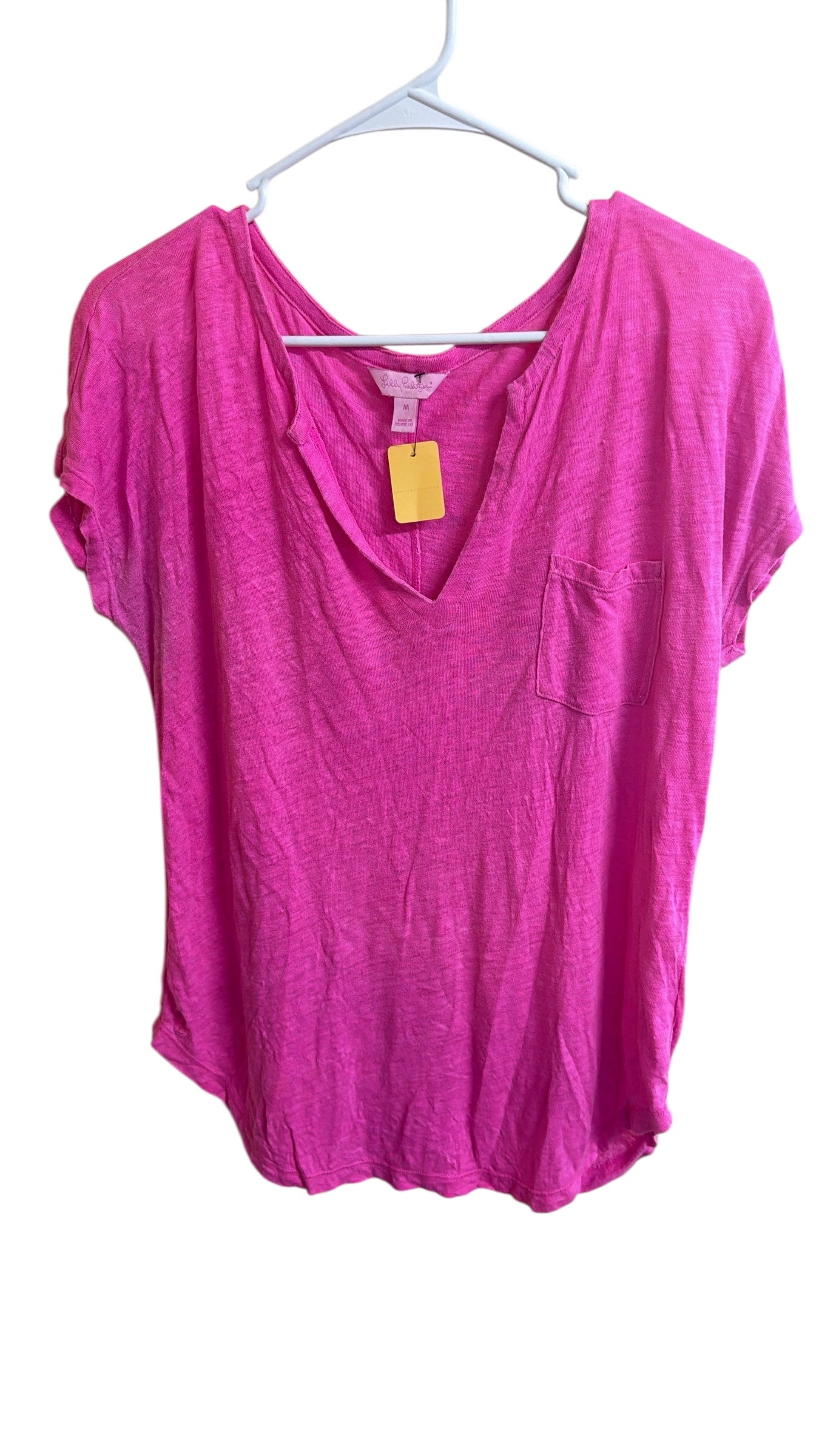 Lilly Pulitzer hot pink T-shirt