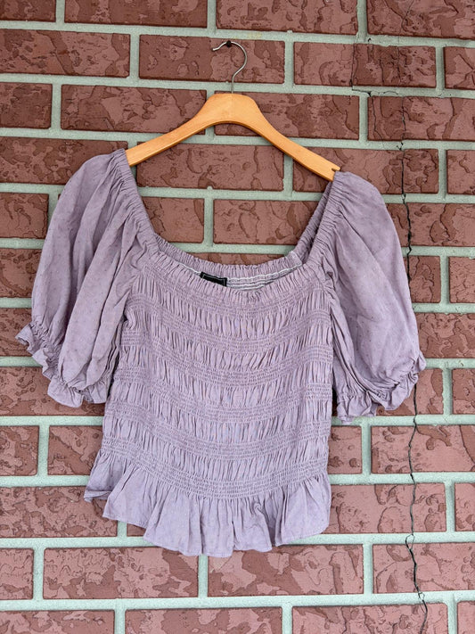 Kayla’s Armo Lavender smocked top