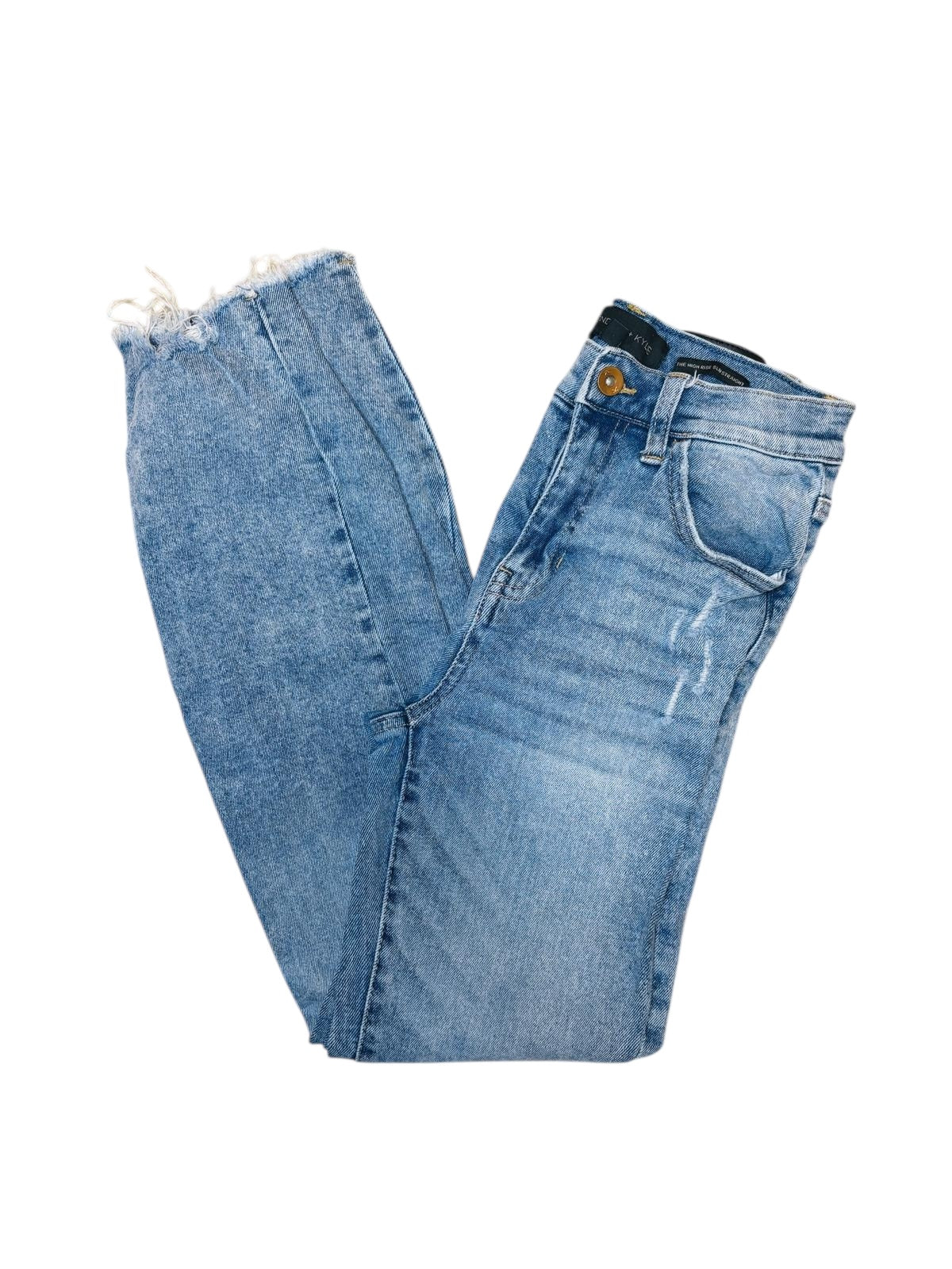 Kendall and Kylie jeans relax fit