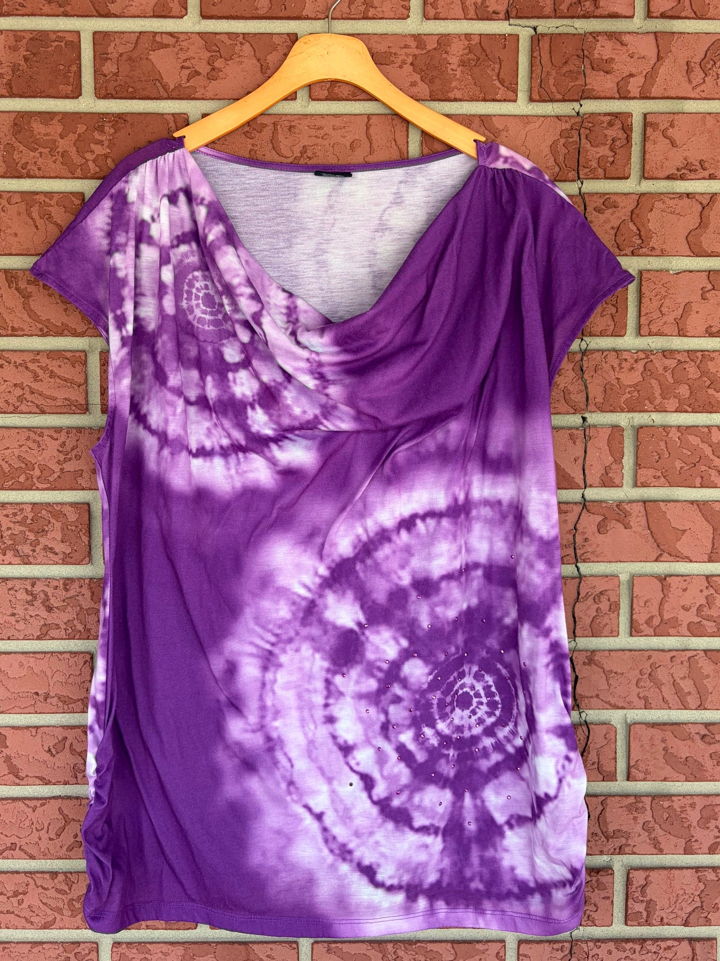 Faded Glory purple tie dye top