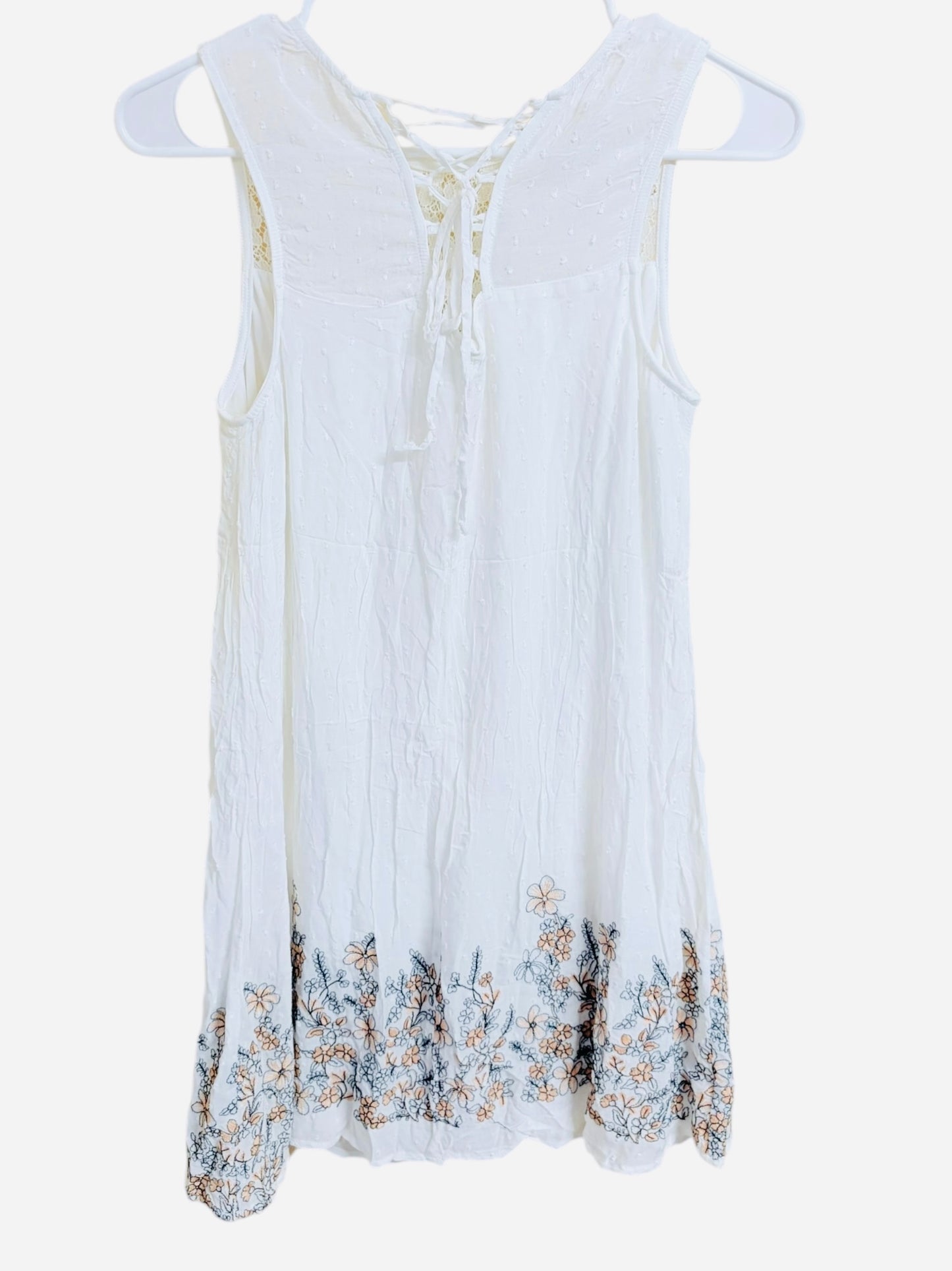313 embroidery dress white