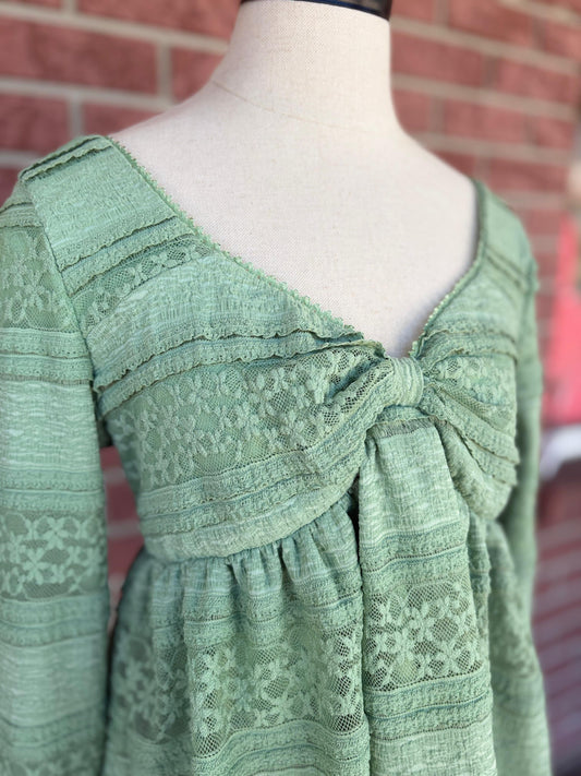 Going green twist top