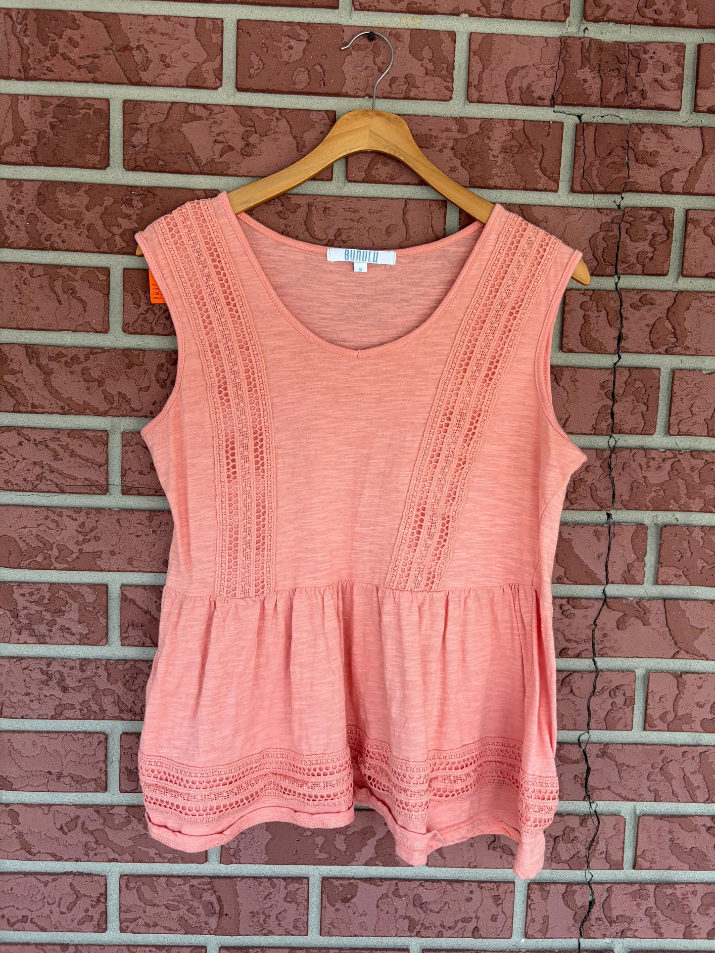 Bunulu coral top