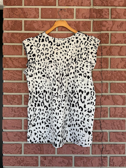 Fun print cheetah ruffle sleeve top