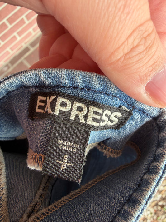 5354 Express jean denim crop top