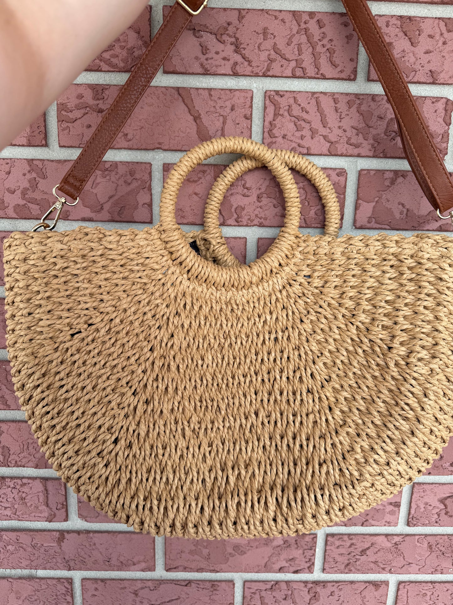 9903 Round-Handle Woven Straw Tote Bag in Natural Tan
