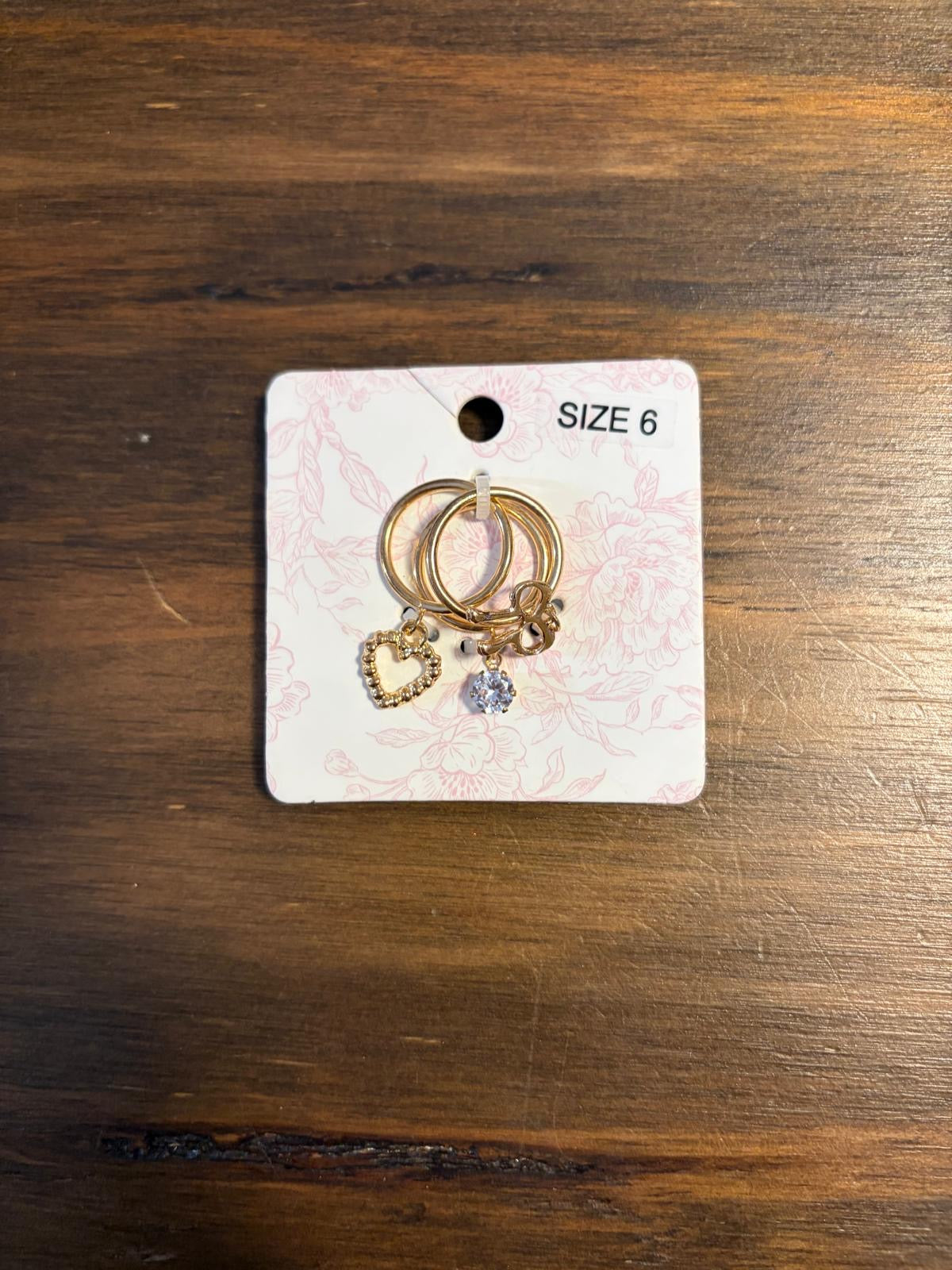 Charm ring set size 6