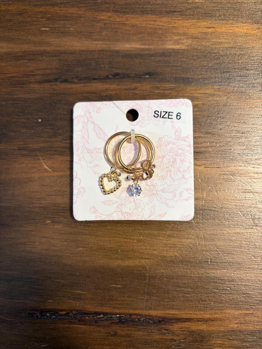 Charm ring set size 6