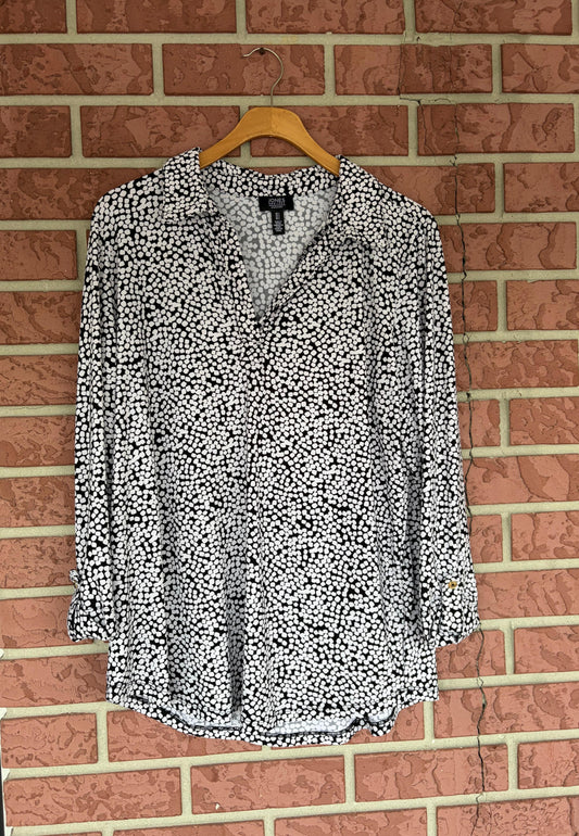 Jones New York Black and White Long Sleeve Top