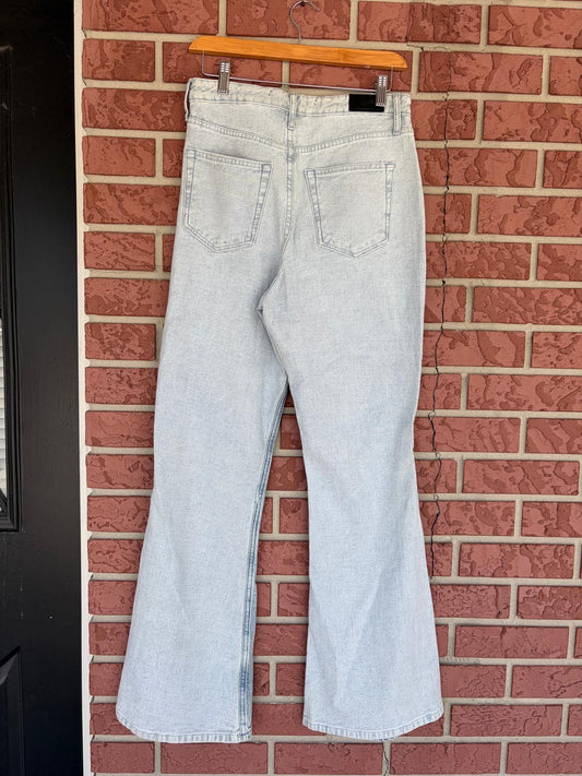 Social Tourist Two-Tone Jeans