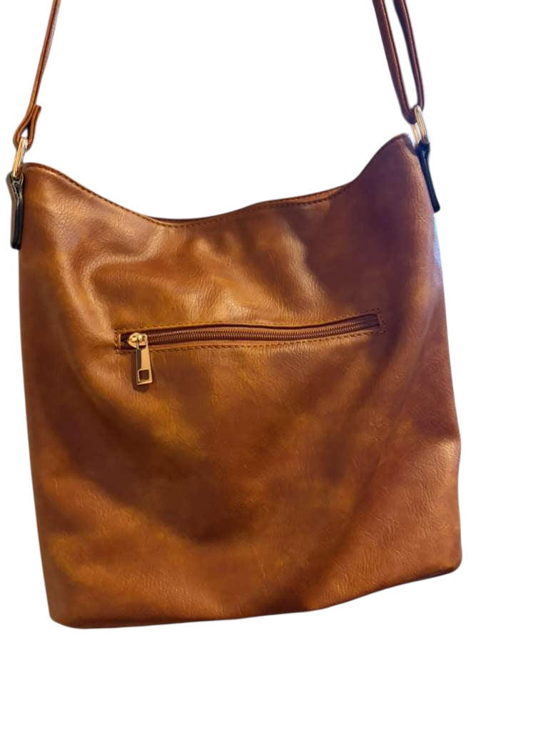 61100 Tan leather bag