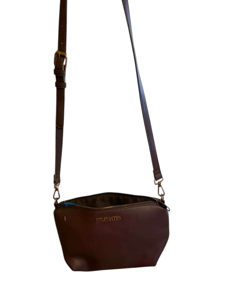 41 Steve Madden brown leather purse