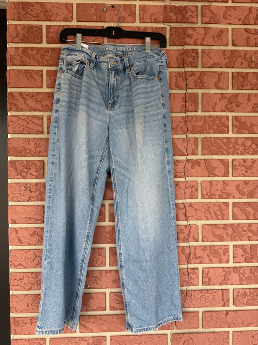 American Eagle light wash jeans
