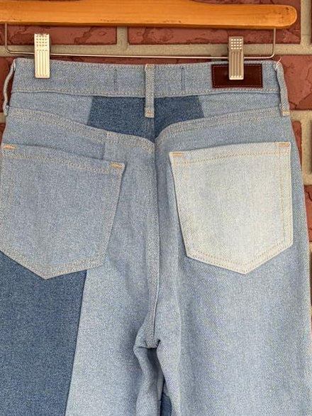 Hollister ultra high rise mom jeans patches