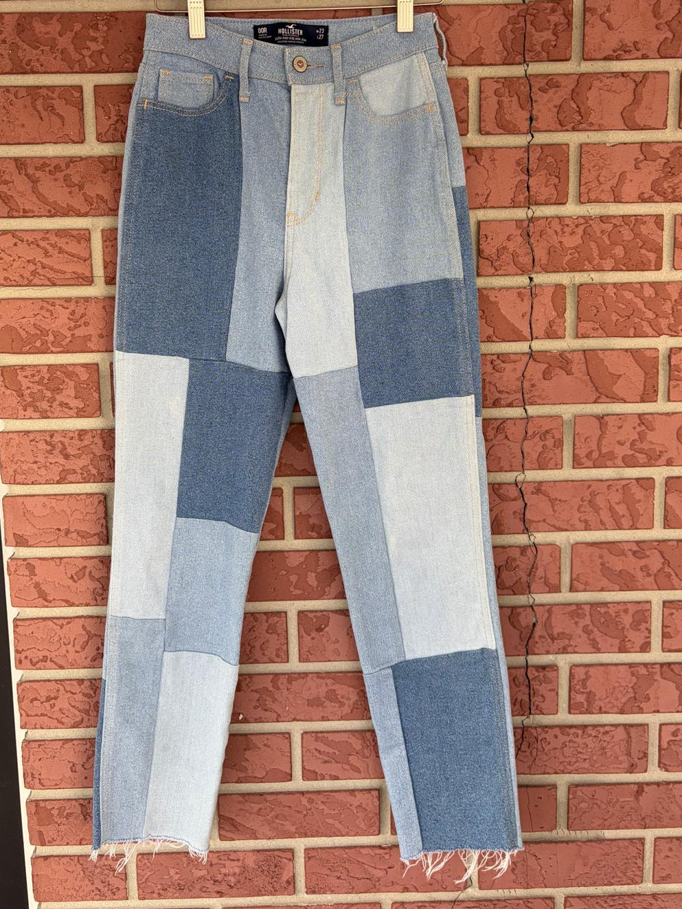Hollister ultra high rise mom jeans patches