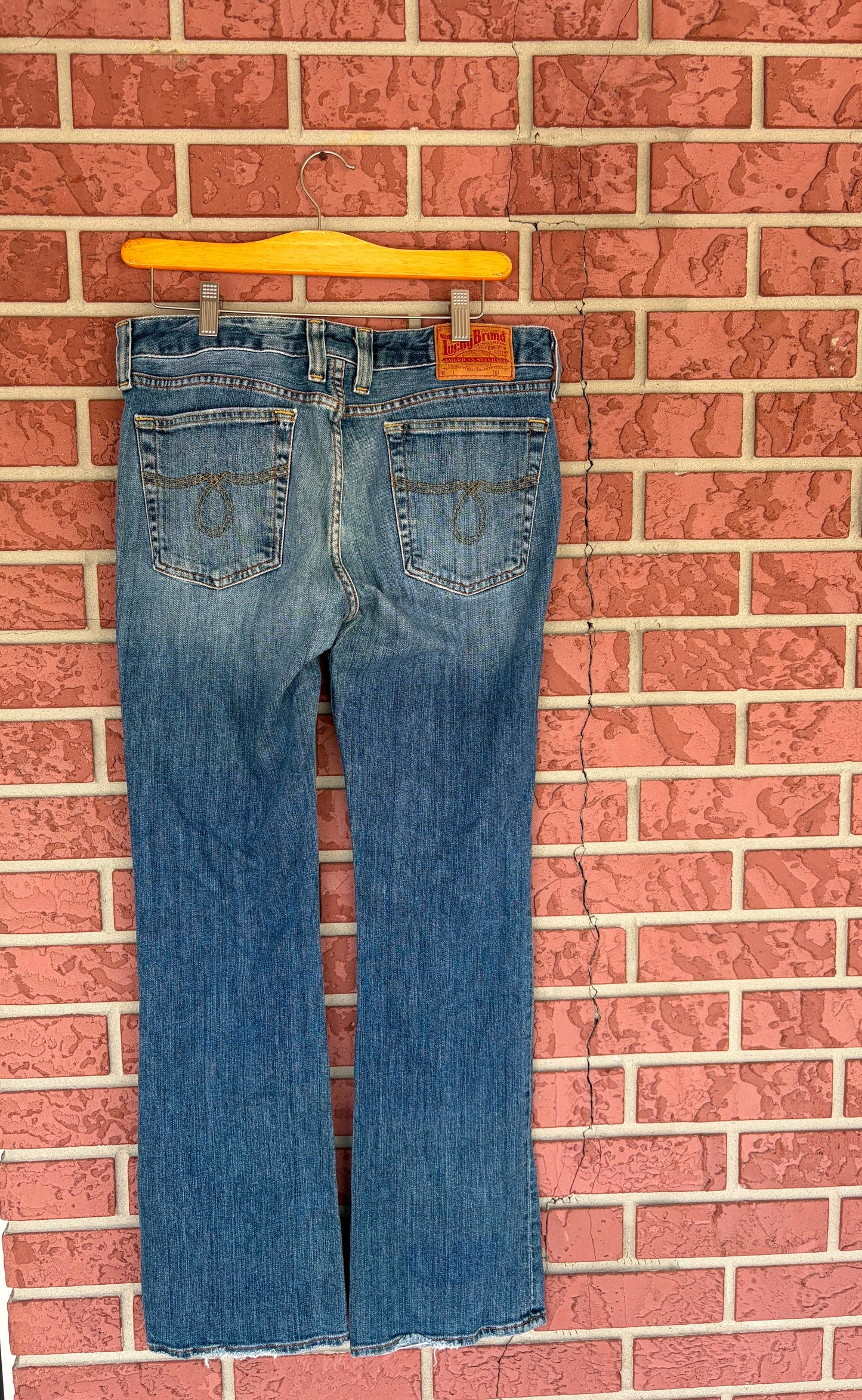 Lucky Brand Medium Wash Jeans