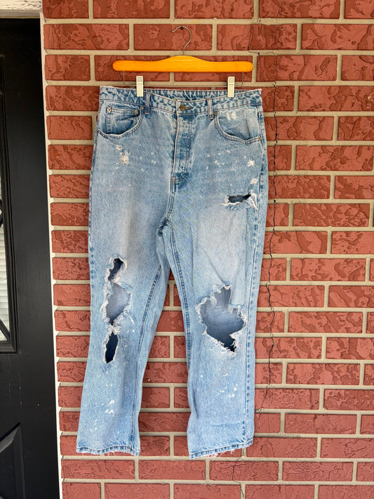 Light Wash Distressed Jeans