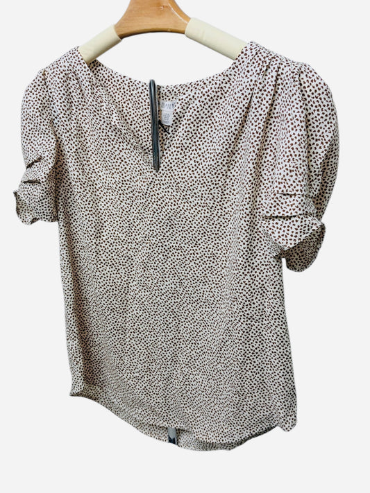 71 Elaine Rose speckled ruffle sleeve top