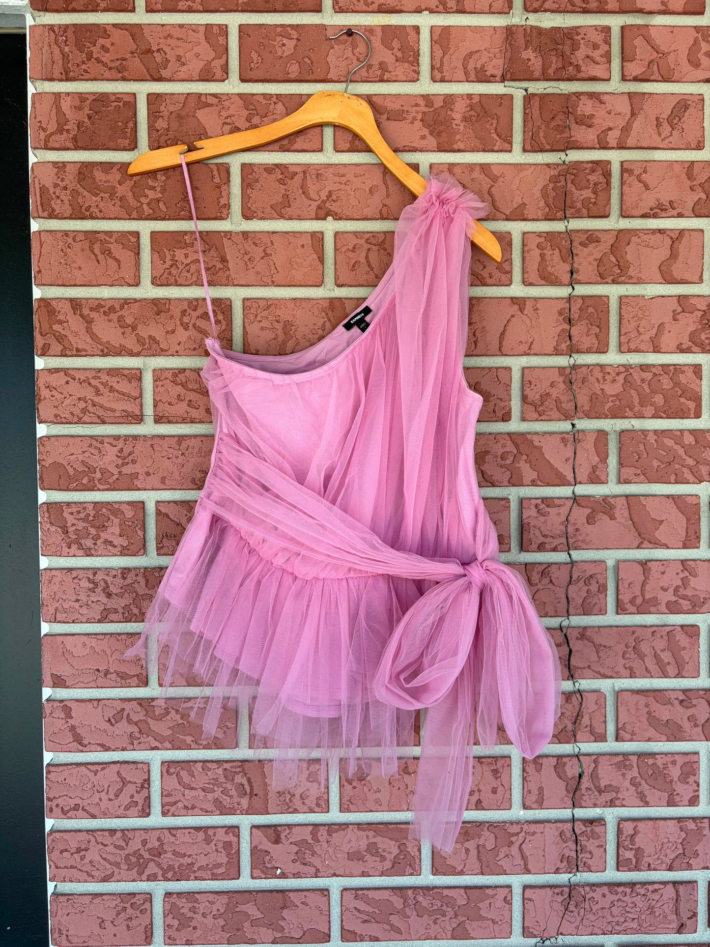 Express pink one shoulder top