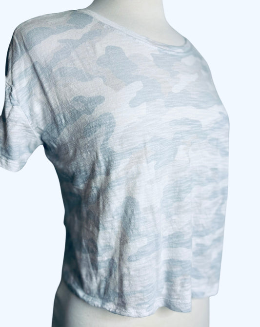 Old Navy army tee crop